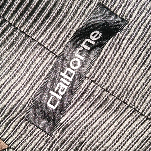 Neck tie - Picture 2 of 2